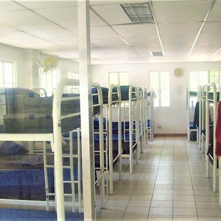 Luneta Dormitory - Hostel Manila Eksteriør bilde